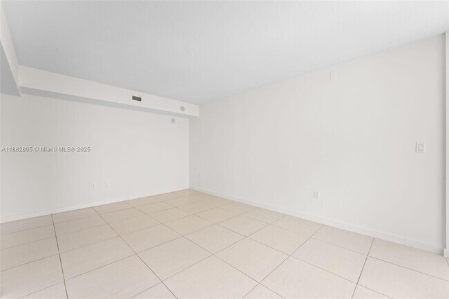 Foto del edificio - 910 West Ave