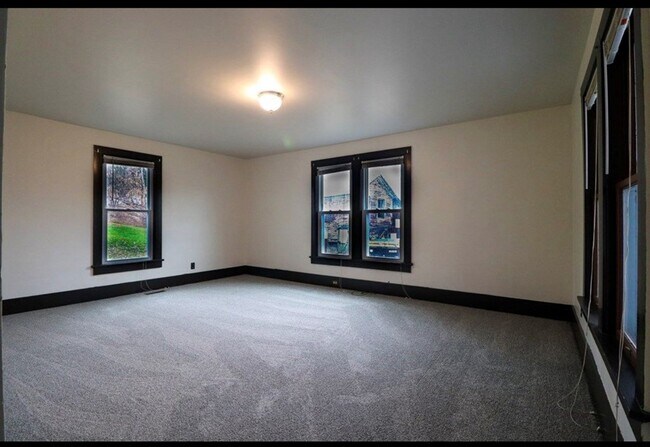 Foto del edificio - 4 Bailey Creek Rd