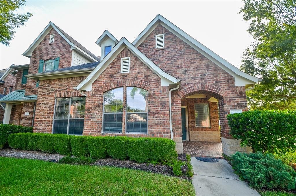 Foto principal - 242 Whispering Ridge Terrace