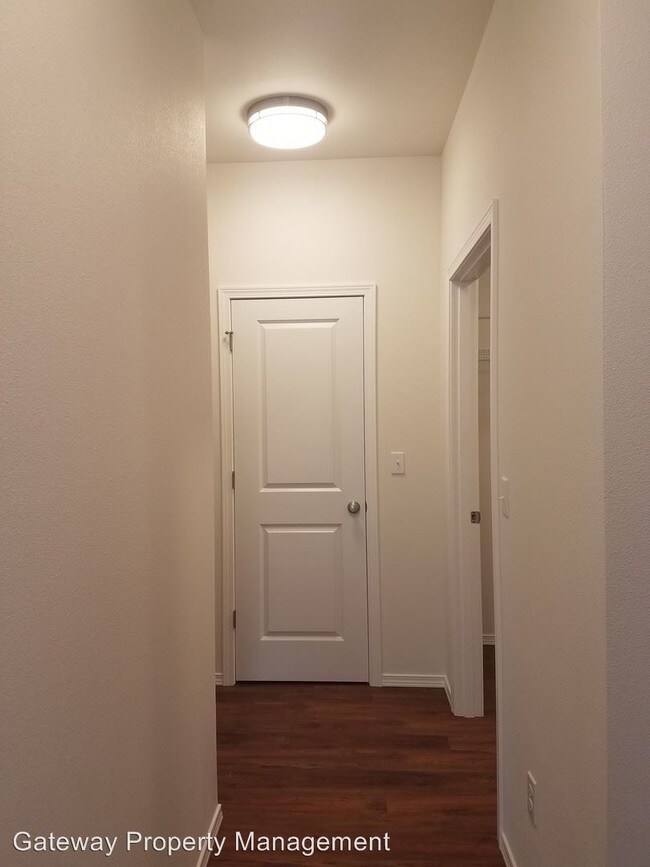 Foto del edificio - 2 br, 2 bath House - 743 WYOMING AVE
