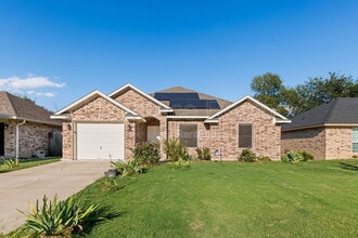 Building Photo - 114 Tomahawk Dr