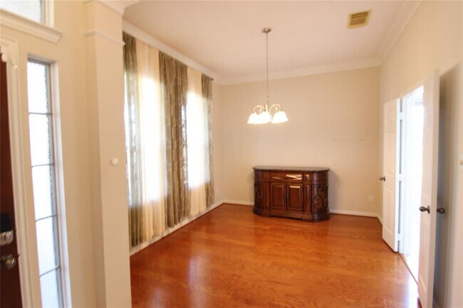 Building Photo - 12703 Brighton Trail Ct