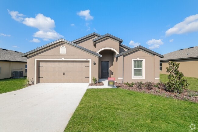 Building Photo - 1367 Swan Lake Cir
