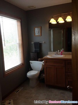 Building Photo - 6487 E Laketowne Dr