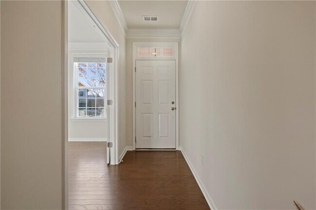 Building Photo - 4425 Hager Ct