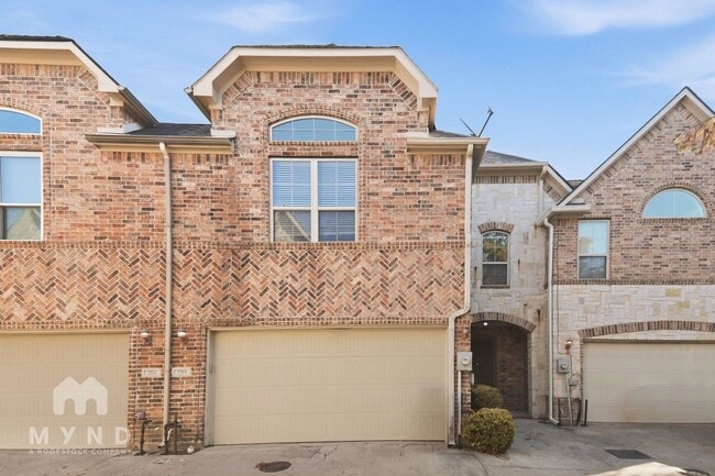 Building Photo - 2204 Apollonia Ln