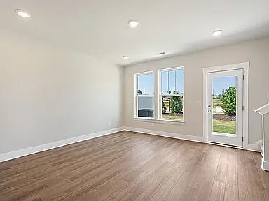 Foto del edificio - 3058 Oaksmere Dr