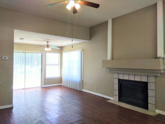Building Photo - 4138 Mystic Sunrise Dr