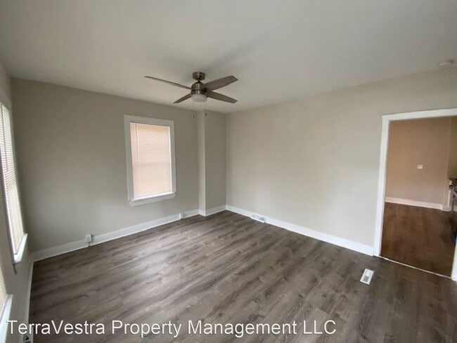 Building Photo - 2 br, 1 bath House - 101 W Broad Street