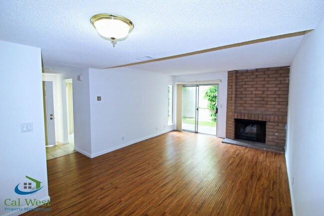 Foto del edificio - 571 Union Ave