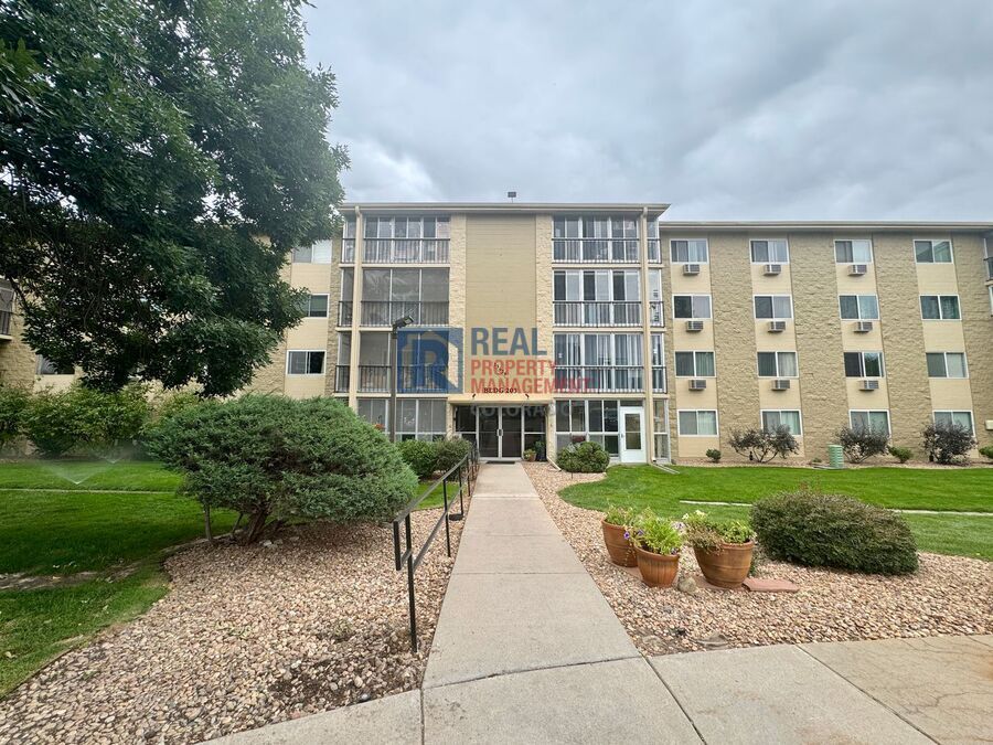 Photo - 13626 East Bates Avenue-305