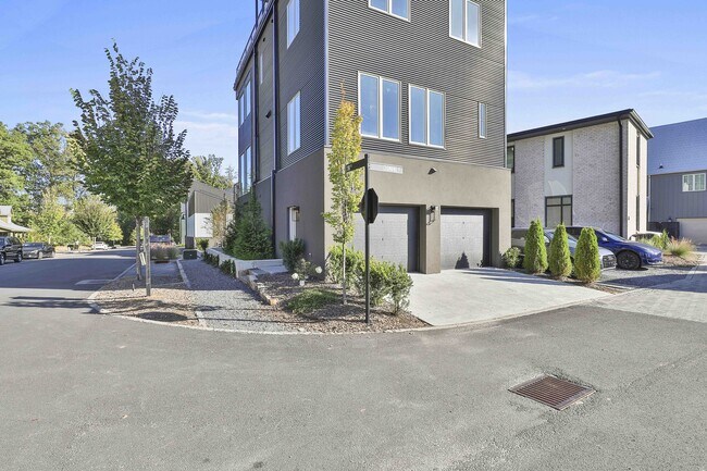 Foto del edificio - 105 Channing Ln