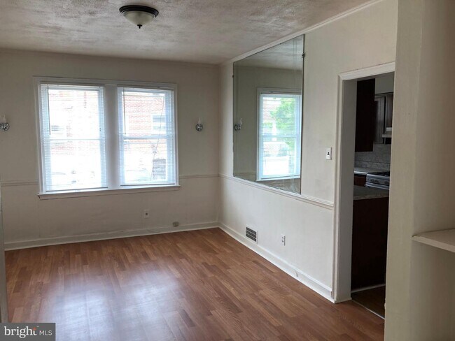 Building Photo - 6134 Loretto Ave