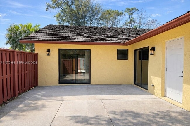 Photo - 1186 Periwinkle Pl House