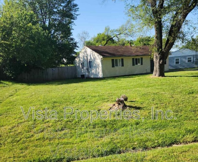 Building Photo - 4816 Andalusia Ln