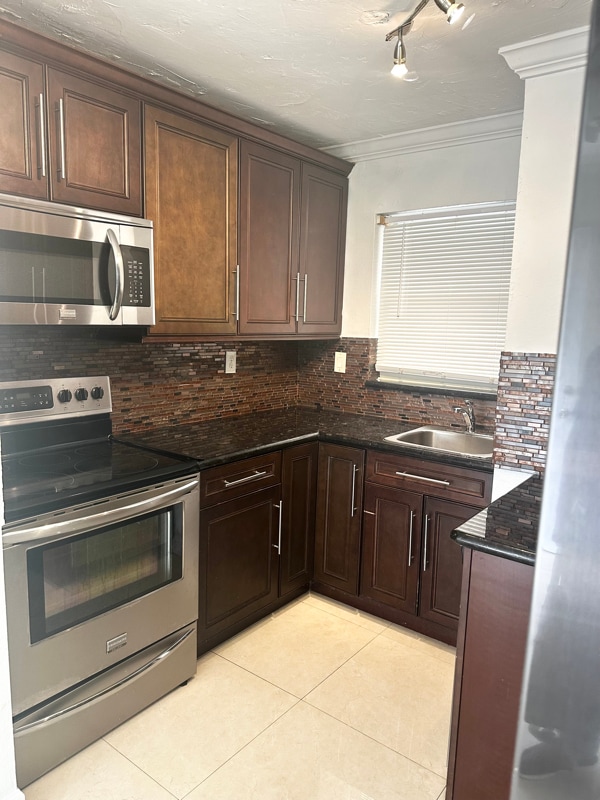 Photo - 8840 Fontainebleau Blvd Apartment