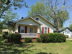 Building Photo - 102 Ritter Dr