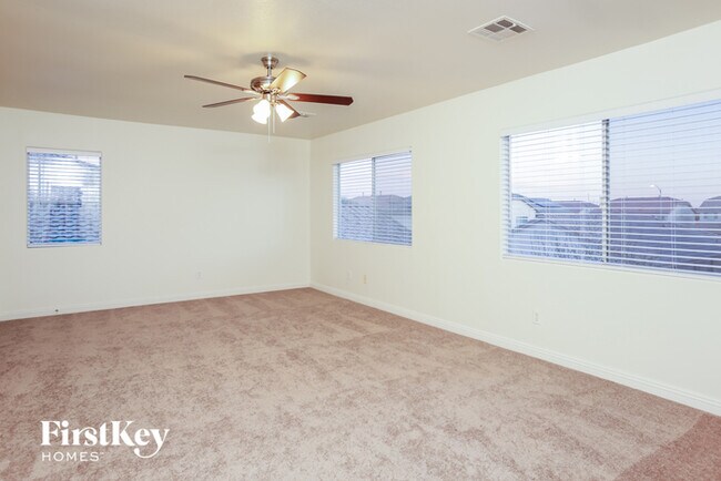Building Photo - 8477 Garnet Peak Ct