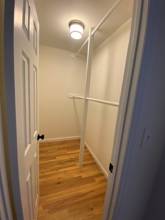 Foto principal - 525 W 49th St