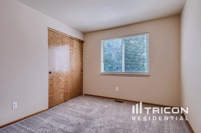 Foto del edificio - 6305 Clayton St