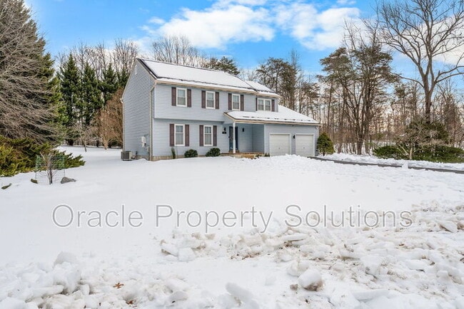 Building Photo - 8009 Frontier Dr