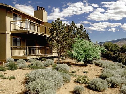 Building Photo - 5250 Villa Verde Dr
