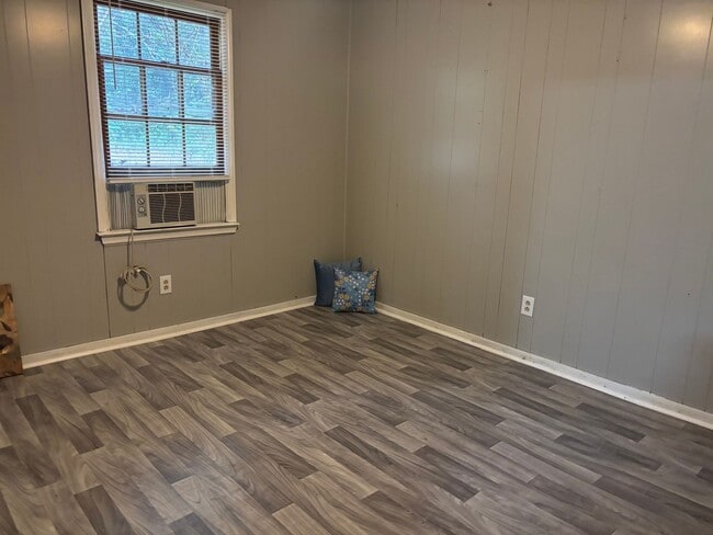 Foto del edificio - 390 N King St