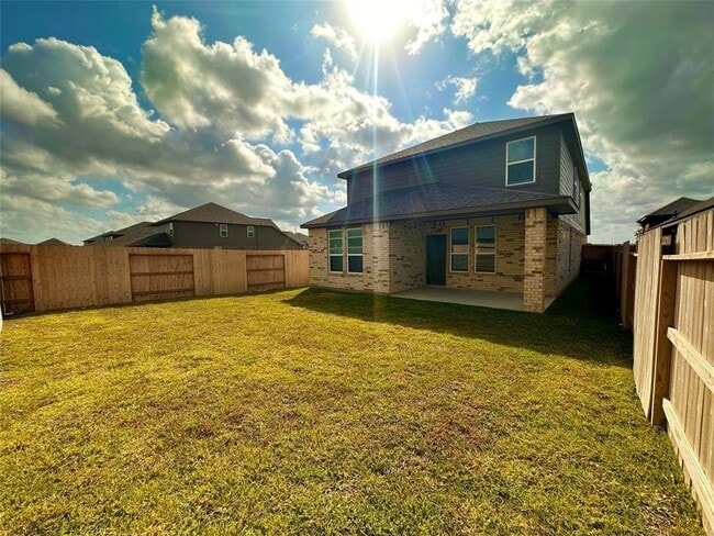 Building Photo - 21266 Catalina Palm Dr