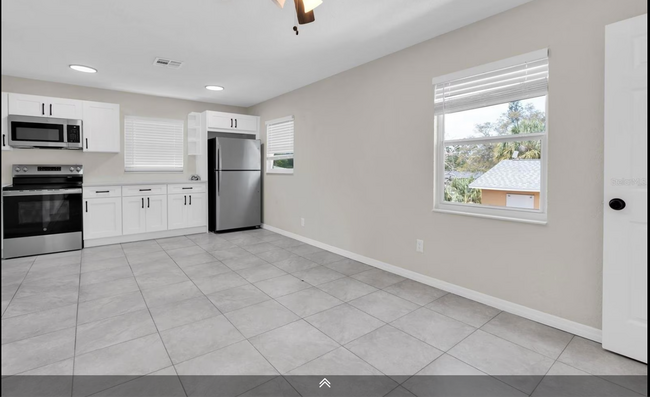 Building Photo - 1900 45th St S