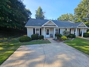 Building Photo - 114 Fair Haven Way