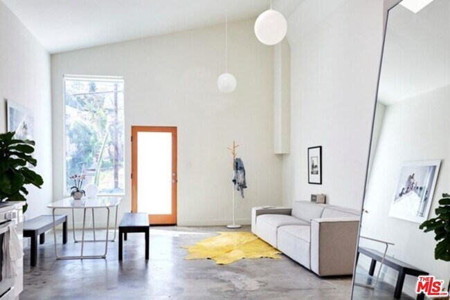 Foto del edificio - 2226 1/4 Echo Park Ave