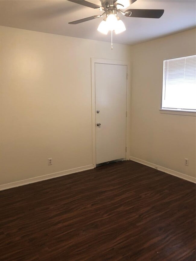 Building Photo - 2201 Lanier Dr