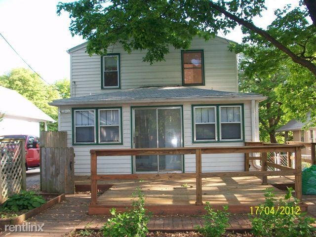 Building Photo - 2524 W 47th Ter