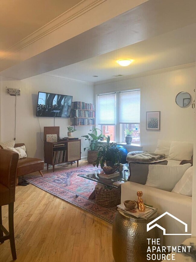 Foto del edificio - 1621 W Wallen Ave