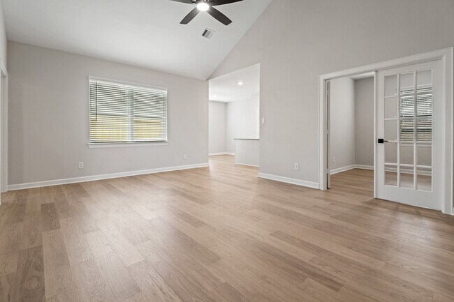 Foto del edificio - 21535 Bluebonnet Bay Dr