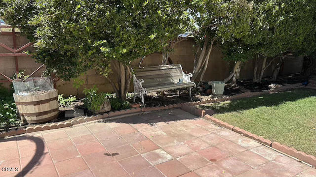 Foto del edificio - 1222 W Ave J15