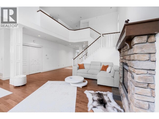 Building Photo - 23953 McClure Ave