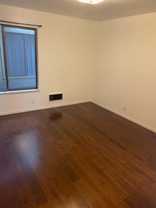 Bedroom 2 - 1745 Page St