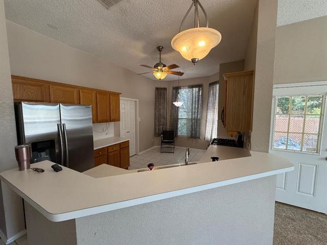 Foto del edificio - 1022 Dickens Ln