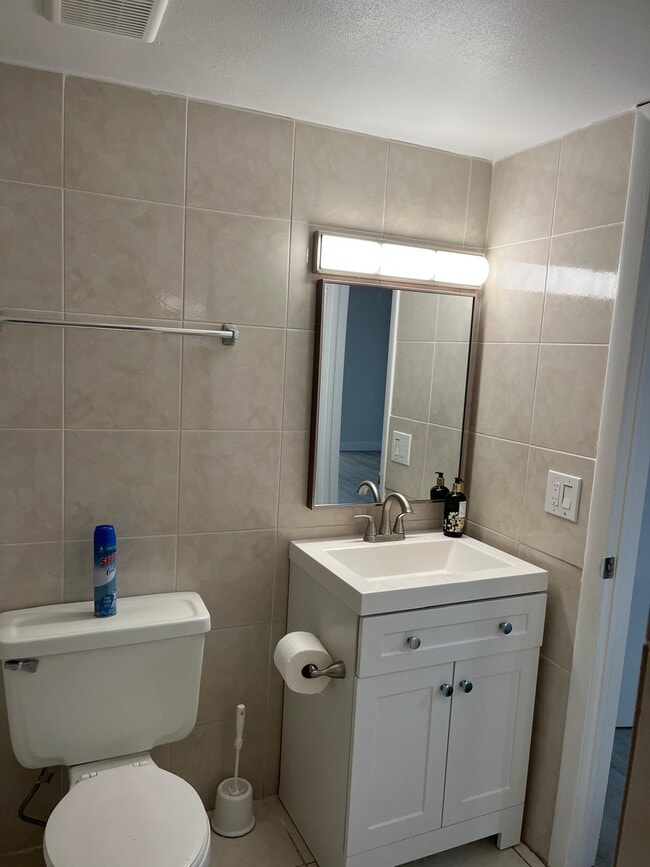 Foto del edificio - 4717 NW 7th St