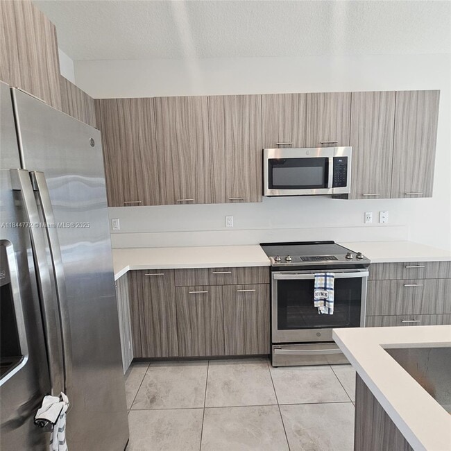Foto del edificio - 4636 NW 84th Ave