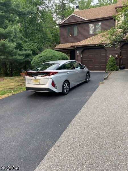 Building Photo - 39 Patriots Rd