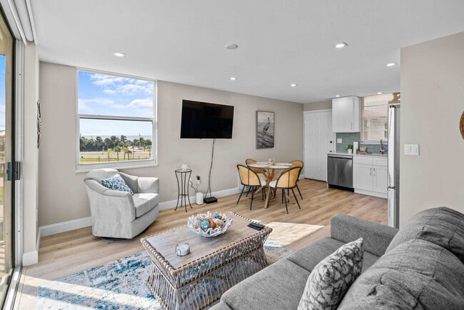 Building Photo - 5900 Bonita Beach Rd SE