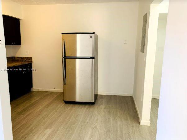 Foto del edificio - 651 NE 86th St