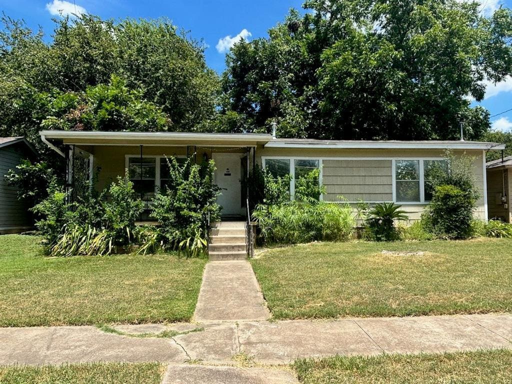 Primary Photo - 1408 Romeria Dr
