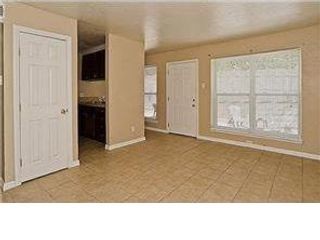 Primary Photo - 5508 Tremont St