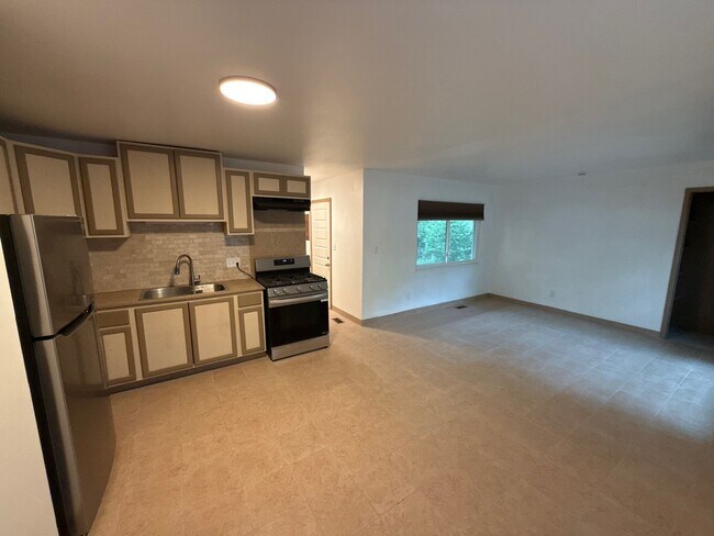 Foto del edificio - 9438 Conried Dr