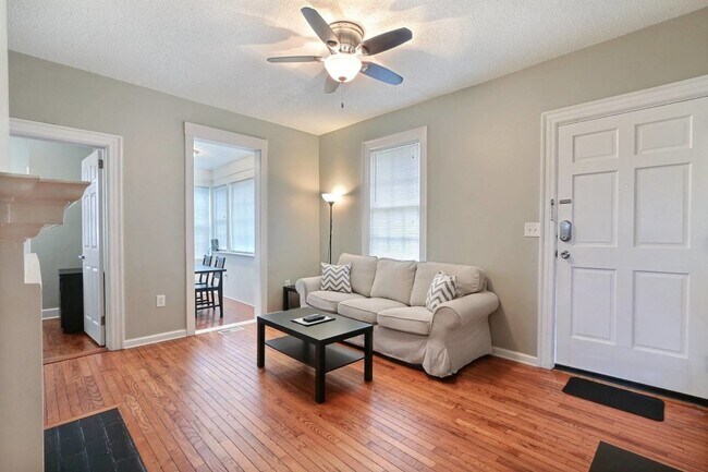Building Photo - 3BR + Loft/1BA Ardsley Park House For Rent