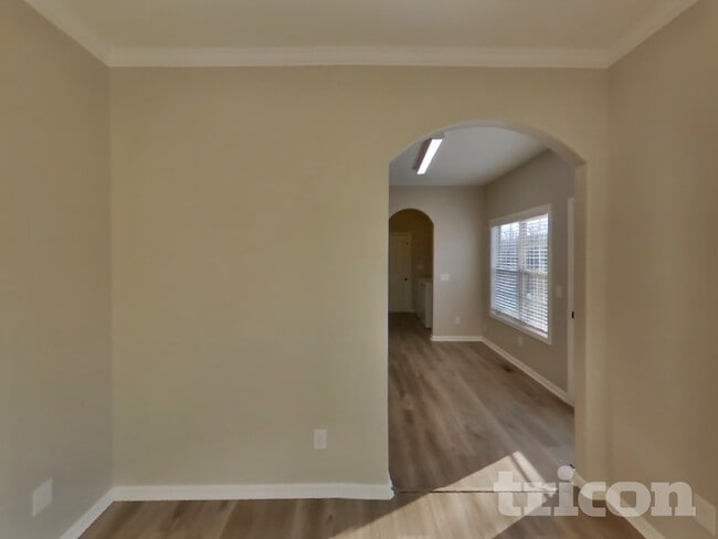 Building Photo - 1140 Chinook Cir