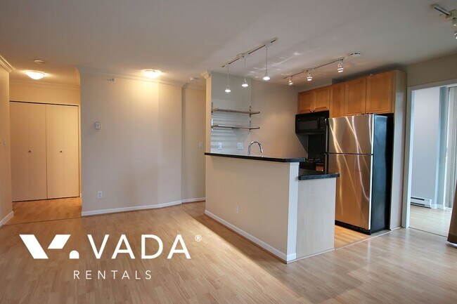 Building Photo - Savoy 1 Bedroom Apartment For Rent 1003-92...